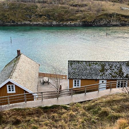 Sakrisoy Rorbuer Hotel Reine Exterior photo